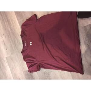 (2) Women's UNDERarmour heat gear Tops Size 2xl